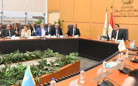 اجتماع وزير الإسكان لمتابعة تقدم مشروع حدائق تلال الفسطاط