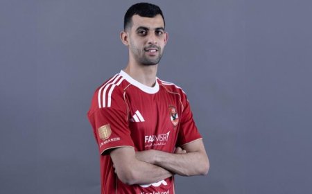 الأهلي يوقع مع يوسف بلعمري لمدة ثلاث سنوات ونصف لتحسين صفوف الفريق