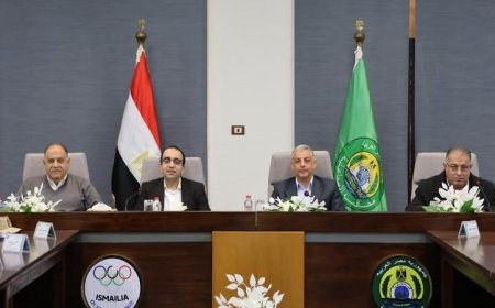 محافظ الإسماعيلية يراقب تقدم أعمال اللجنة العليا للمشروعات لتعزيز التنمية المحلية