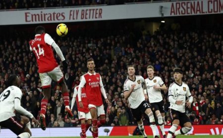 غدا مواجهة مثيرة بين أرسنال ومانشستر يونايتد في قمة الدوري الإنجليزي