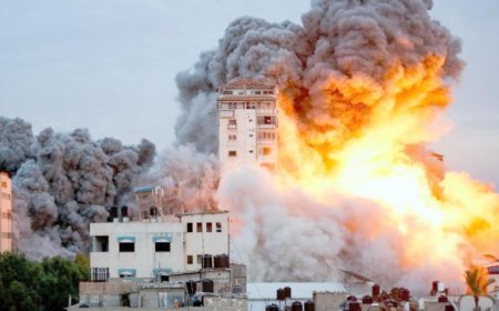 إصابة عدد من الفلسطينيين جراء قصف إسرائيلي على عيادة طبية في شمال غزة