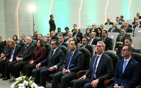 رئيس الوزراء يكشف عن جهود الحكومة في تحسين نظام الصحة بكل وزاراتها