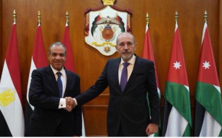 وزير الخارجية السعودي ونظيره الأردني يؤكدان على تعزيز العلاقات الأخوية بين المملكة والأردن