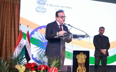 وزير الصحة يشارك في احتفالات سفارة الهند بمناسبة الذكرى 77 لعيد الجمهورية الهندية