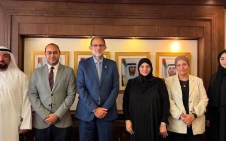 رئيس هيئة سلامة الغذاء يجتمع مع قيادات بلدية دبي لتعزيز تبادل الخبرات