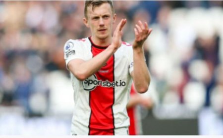 بيرنلي يبدأ مفاوضات لضم اللاعب وارد-براوس لتعزيز صفوفه