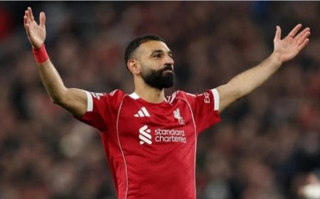 صلاح يتفوق على زلاتان إبراهيموفيتش في تسجيل الأهداف بالدوري الأوروبي