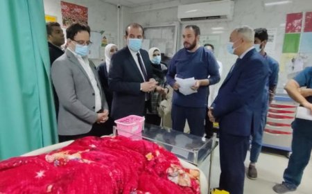 قنديل يقوم بزيارة ميدانية لمستشفى التحرير بالجيزة ويطلق خطة فورية لتحسين عيادات التأمين