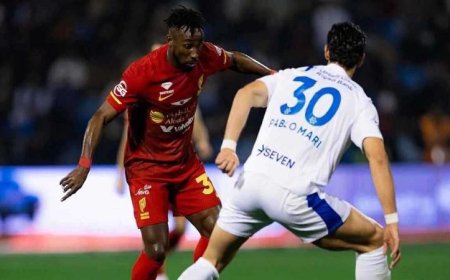 القادسية يهدد الهلال قبل أن ينقذه الدوسري بالتعادل 2-2 في دوري روشن