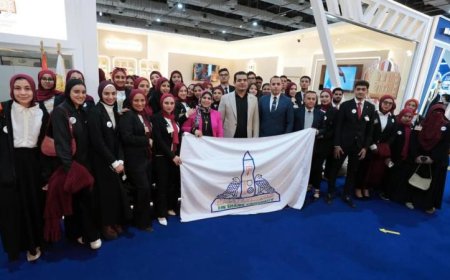 تنظيم زيارات ملهمة لطلاب الجامعات إلى معرض الكتاب لتعزيز الوعي بقضايا الوطن