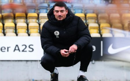 ألبرت رييرا ينطلق في مغامرته الجديدة مع فرانكفورت الأسبوع الحالي