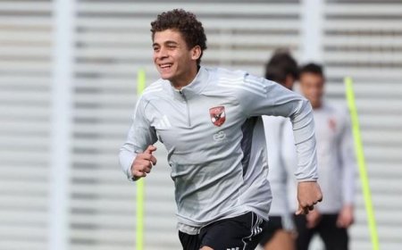 حمزة عبد الكريم يصل إسبانيا لتوقيع عقده مع نادي برشلونة