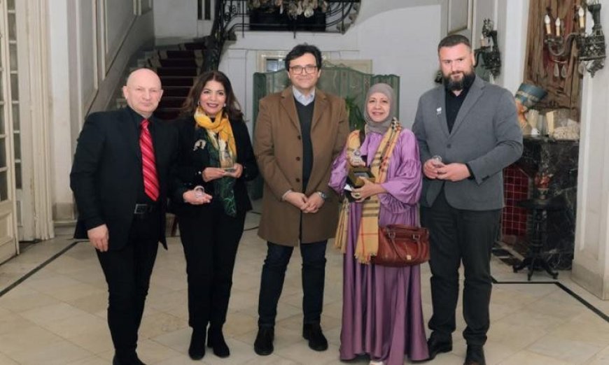 وزير الثقافة يناقش آفاق التعاون مع وفد جائزة بريكس الأدبية الدولية