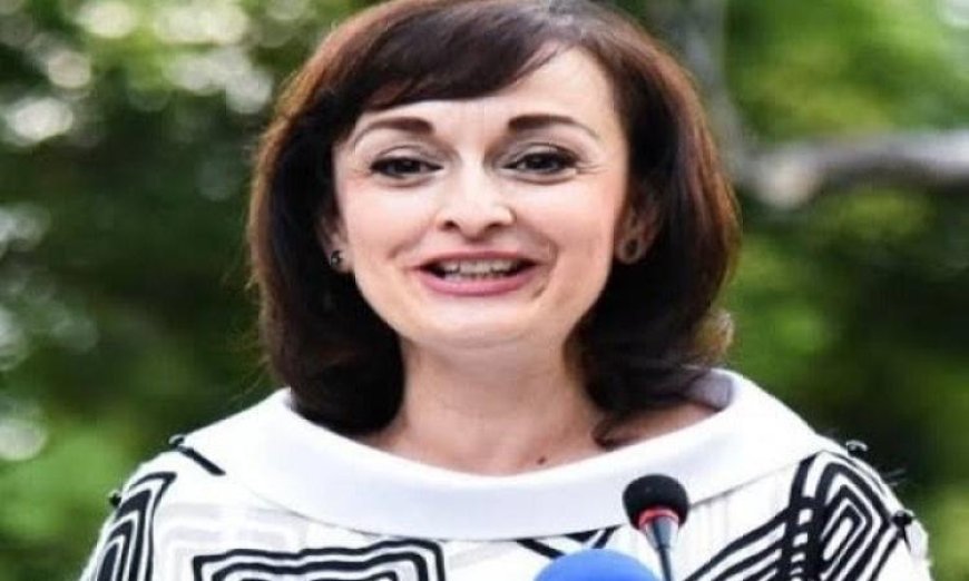 سفيرة رومانيا تعلن إطلاق مشروع كتب للأصدقاء من نهر الدانوب إلى نهر النيل لتعزيز التعاون الثقافي