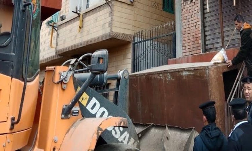 إزالة فورية للإشغالات في حملة موسعة بمدينة تلا لتحسين المشهد الحضاري