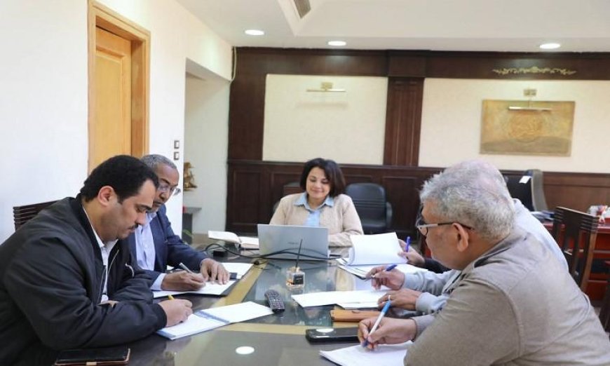 نائب محافظ البحر الأحمر تسعى لتعزيز التوعية بالتحول الرقمي وخدمات الاتصالات في المنطقة