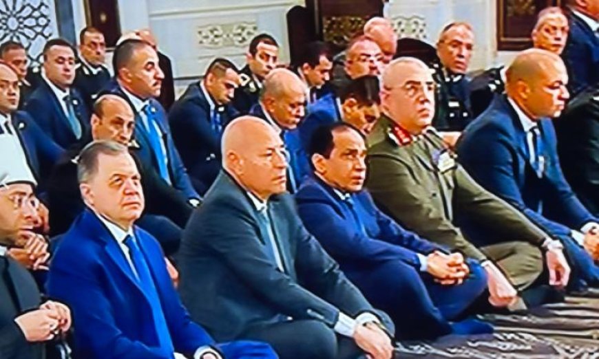 وزير الداخلية يشارك في صلاة الجمعة بمسجد الشرطة في القاهرة الجديدة