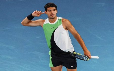 ألكاراز يتوج بلقب بطولة أستراليا المفتوحة للتنس ويحقق إنجازاً تاريخياً