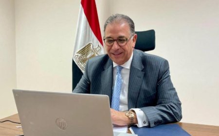 نائب وزير الخارجية يلتقي الجالية المصرية في بوليفيا وتشيلي لتعزيز الروابط الثقافية والوطنية