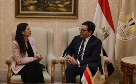 وزير الثقافة يناقش مع ممثلة اليونيسف في مصر تنظيم أول معرض كتاب مخصص للأطفال