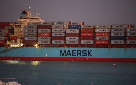 ميرسك وهاباغ تعيدان إطلاق خدمة بحرية رئيسية في البحر الأحمر لتعزيز التجارة