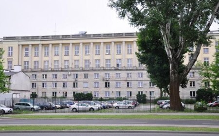 بولندا تعيد 25 باكستانيا إلى بلادهم بسبب انتهاك قوانين الهجرة