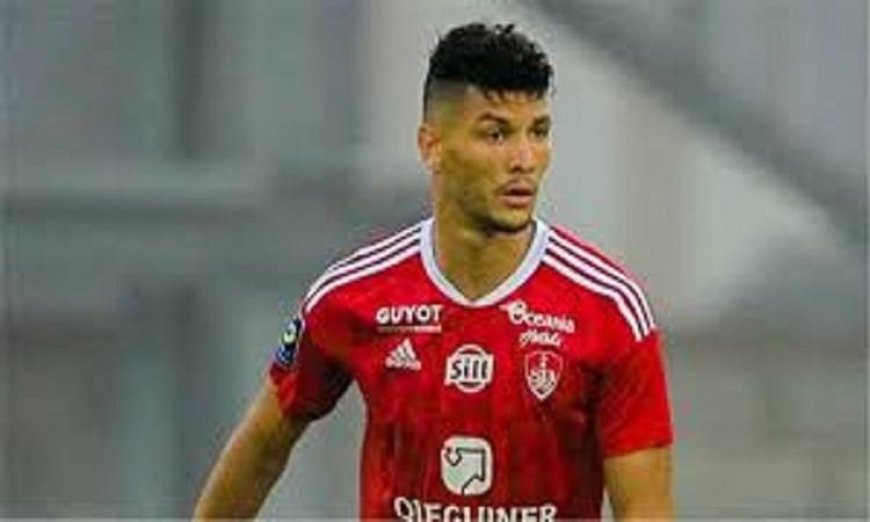 الأهلي يحقق خطوة كبيرة نحو إنهاء صفقة أشرف دارى بعد استبعاده من المنافسات الأفريقية