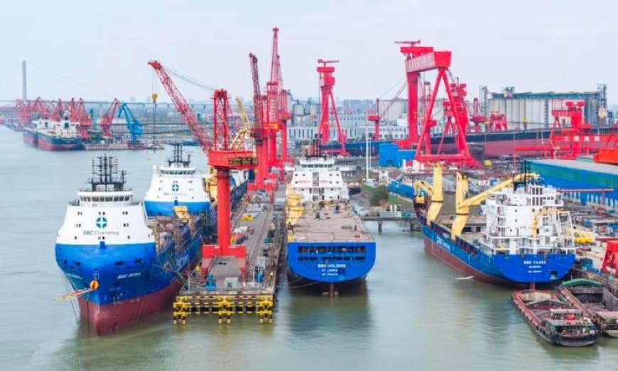 قطاع بناء السفن في الصين يواصل تصدره العالمي حتى عام 2025