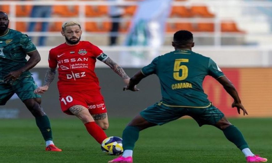 شباب الأهلي يسحق خورفكان بثلاثية ويصل إلى نصف نهائي كأس رئيس الإمارات