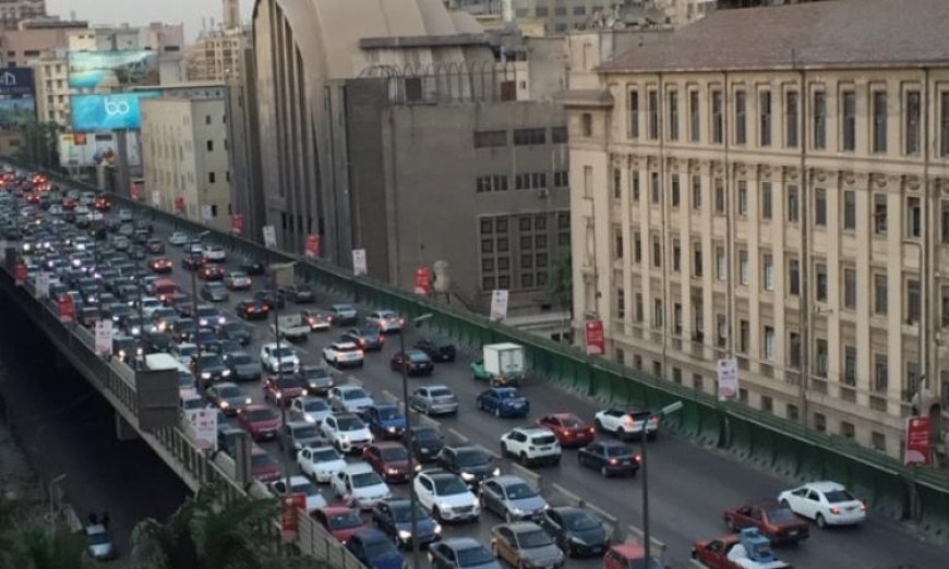 تعرف على أماكن الكثافات المرورية في معظم طرق القاهرة والجيزة الآن