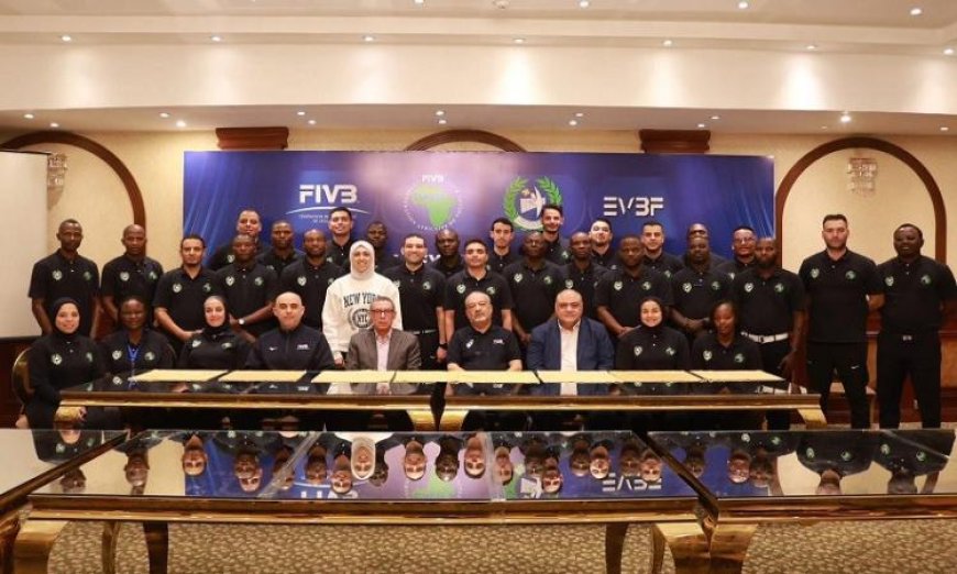 عودة مثيرة لدورات الحكام الدوليين في كرة الطائرة بعد 30 عامًا من الانقطاع