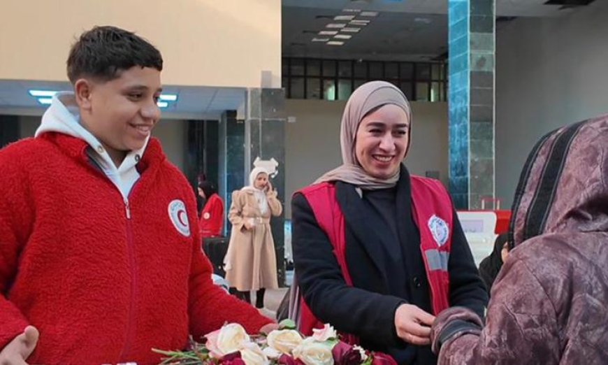 الهلال الأحمر يقدم دعمًا إنسانيًا متميزًا في استقبال وتوديع الأشقاء الفلسطينيين