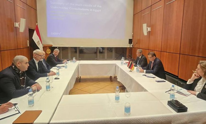 وزير الزراعة يواصل تعزيز تطوير التعاونيات الزراعية في مصر