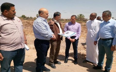 محافظ أسوان يزور أعمال تحسين الطريق الدائري بلانة كلابشة لتعزيز البنية التحتية