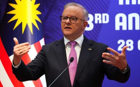 رئيس وزراء أستراليا يكشف عن تخفيض ضريبة الوقود بنسبة 50%