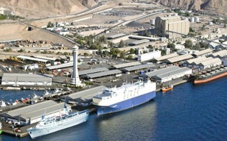 إمدادات نفطية ولوجستية تصل ميناء العقبة لتعزيز المخزون الأردني