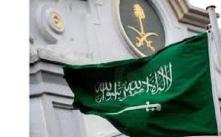 الدفاع المدني السعودي يعلن عن سقوط شظايا نتيجة اعتراض طائرة مسيرة في الخرج