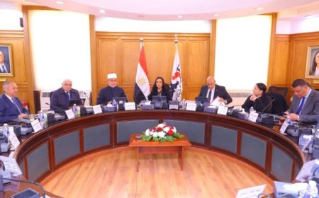 وزيرة التضامن تعلن عن التزام بنك ناصر الاجتماعي بتبني سياسات شفافة ومبادئ حوكمة فعالة