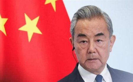 وزير خارجية الصين يؤكد التزام القاهرة وبكين برفض الهجمات على المدنيين والمنشآت المدنية