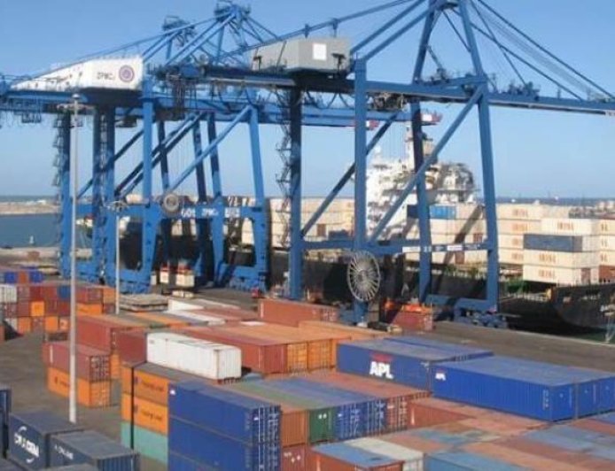 زيادة حركة التجارة في مواني البحر الأحمر بتداول 69 ألف طن من البضائع العامة والمتنوعة