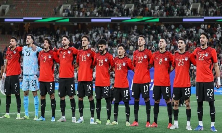 بعثة منتخب مصر تؤدي مناسك العمرة احتفالاً بالفوز الكبير على السعودية