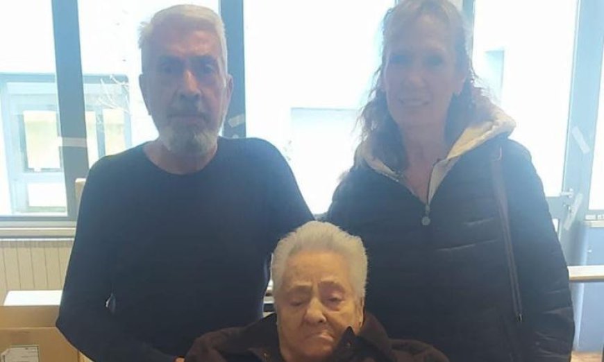 معمرة إيطالية تعود للإدلاء بصوتها في الاستفتاء الدستوري بعد 80 عامًا من تجربتها الأولى