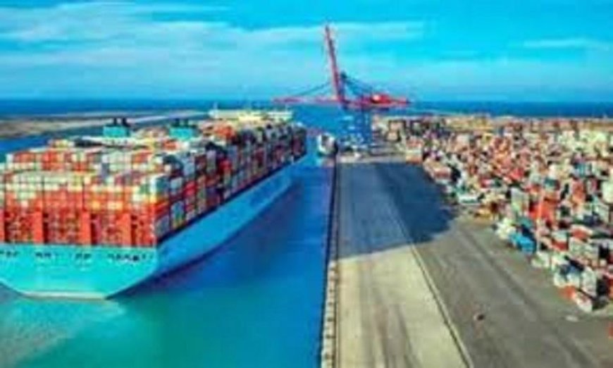 تزايد حركة التداول في موانئ البحر الأحمر مع 21 ألف طن من البضائع العامة والمتنوعة