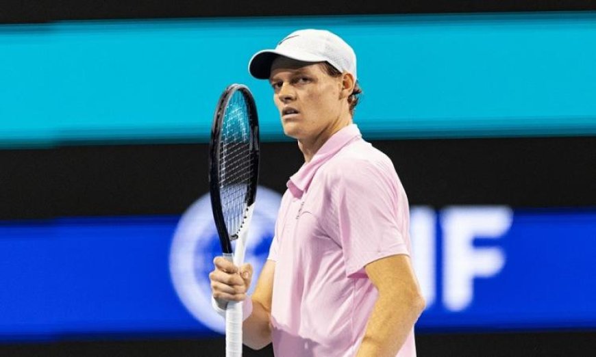 سينر يتفوق على زفيريف ويتأهل لملاقاة ليهيتشكا في نهائي بطولة ميامي للتنس