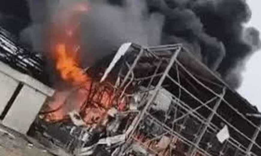 حريق هائل في موقع صناعي بجنوب إسرائيل بعد هجوم صاروخي إيراني وفقًا ليديعوت أحرونوت