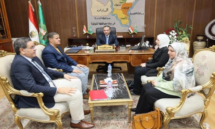 محافظ المنوفية يكرم مديري مستشفى حميات شنتنا الحجر والمركز التكنولوجي تقديراً لجهودهم المتميزة