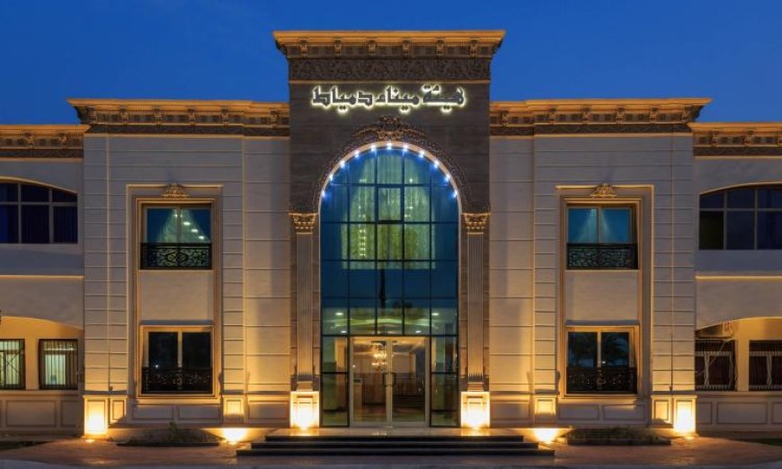 ميناء دمياط يشهد حركة نشطة بتداول 23 سفينة للحاويات والبضائع العامة