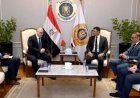 وزير الصناعة المصري يلتقي سفير بيلاروسيا في القاهرة لتعزيز التعاون الاقتصادي بين البلدين