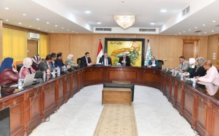 جهاز حماية البحيرات يعقد جلسة حول استمرار جهود إعادة التوازن البيئي في بحيرة قارون