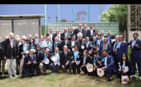 وزير الرياضة يحتفي بأبطال الرماية لحصولهم على 31 ميدالية و12 لقب بطل إفريقيا